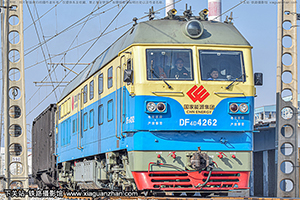 4D-4262 DF4D-4262 Դ