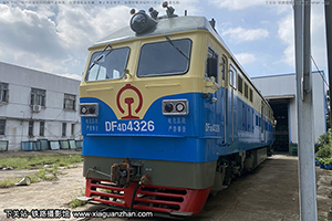 4D-4326 DF4D-4326 