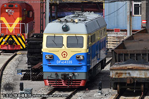 4D-4335 DF4D-4335  