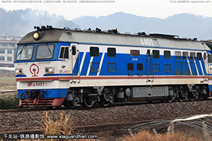 4D-4401 DF4D-4401 ¶ 
