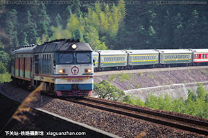 4D-4405 DF4D-4405 ¶