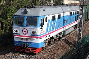 4D-4415 DF4D-4415 ¶
