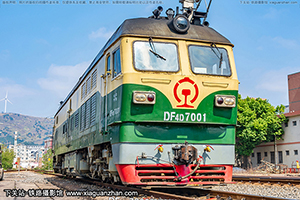 4D-7001 DF4D-7001 