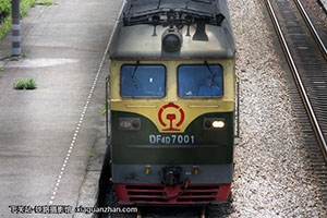 4D-7001 DF4D-7001 