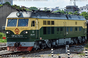 4D-7011 DF4D-7011 