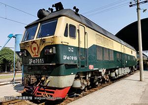 4D-7015 DF4D-7015 ߶