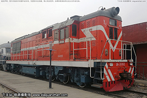 7B-3092 DF7B-3092 ƶ