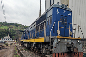 ����7C-5932 DF7C-5932 ��ƽ�棨���죩��Ӧ�����޹�˾