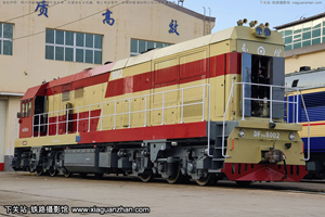 7G-8002 DF7G-8002 ظ