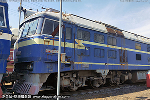 8-0102 DF8-0102 ĵ