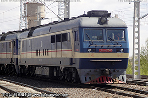 8B-0242 DF8B-0242 ͨ