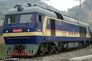 8B-5325 DF8B-5325 Т·