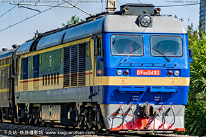 8B-5493 DF8B-5493 