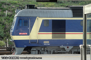 8B-5570 DF8B-5570 ͨ