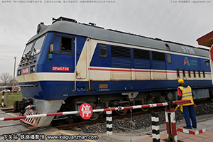 8B-5736 DF8B-5736 ɽ