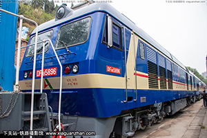 8B-5896 DF8B-5896 ɽ