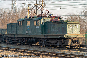 ED85-1219 (¶)