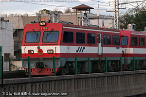 GC-220-07038 人Ź ź