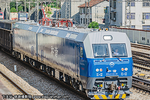 ��г��1-1518 HXD1-1518 ��������