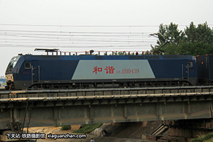 г1B-0439 HXD1B-0439 ֣֣