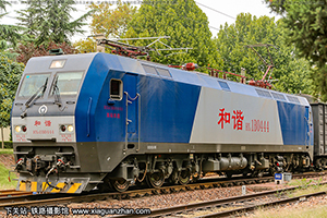 г1B-0444 HXD1B-0444 ֣֣