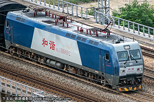 г1B-0492 HXD1B-0492 Ͼ