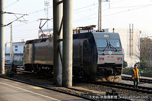 г1B-0633 HXD1B-0633 Ͼ