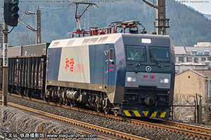 г1B-0640 HXD1B-0640 Ͼ