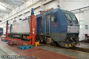 г1C-0227 HXD1C-0227 Ͼӥ