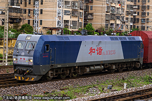 ��г��1C-0235 HXD1C-0235 �Ͼ�ӥ��