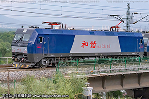 г1C-3140 HXD1C-3140 ظ