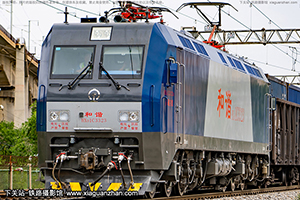 ��г��1C-3323 HXD1C-3323 �������