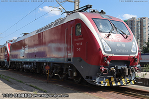 г1D-0366 HXD1D-0366 