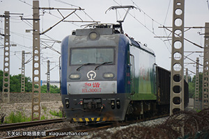 г3-0017 HXD3-0017 þ