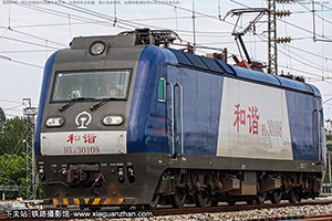 г3-0108 HXD3-0108 þ