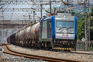 г3-0242 HXD3-0242 þ