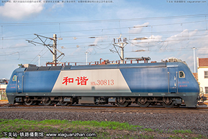 г3-0813 HXD3-0813 þ