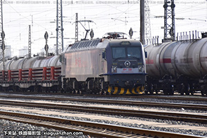 г3B-0381 HXD3B-0381 ն