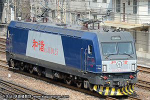 г3C-0425 HXD3C-0425 