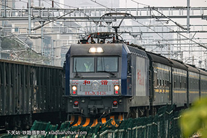 г3C-0426 HXD3C-0426 ϶