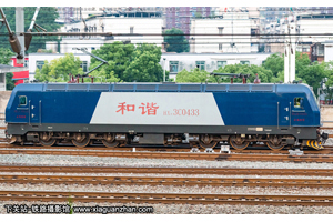 г3C-0433 HXD3C-0433 ϶