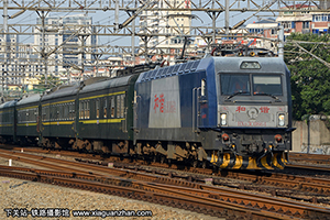 г3C-0864 HXD3C-0864 Ͼӥ