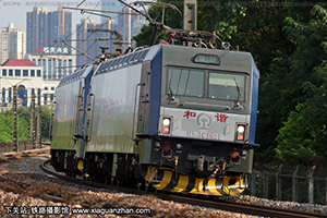 г3C-1021 HXD3C-1021 