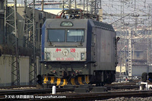 г3CA-8033 HXD3CA-8033 þ