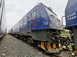 ��г��3CA-8122 HXD3CA-8122 ������