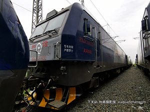 ��г��3CA-8132 HXD3CA-8132 ������