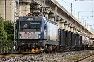 ��г��3CA-8213 HXD3CA-8213 �������