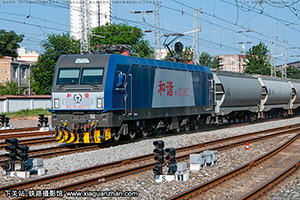 г3CA-8272 HXD3CA-8272 ¶ 
