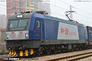 г3CA-8304 HXD3CA-8304 þ