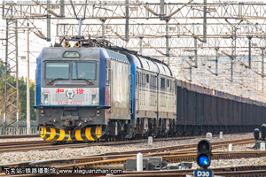 г3CA-8323 HXD3CA-8323 þ